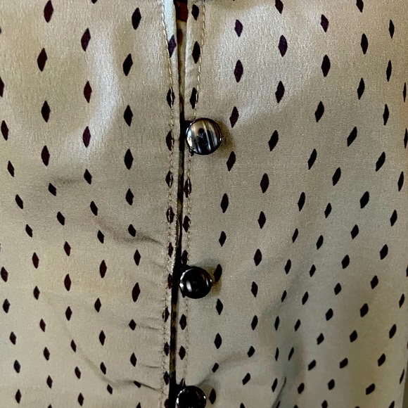 BooHoo 12 Green and Black Diamond Button Up Blouse - Picture 5 of 9